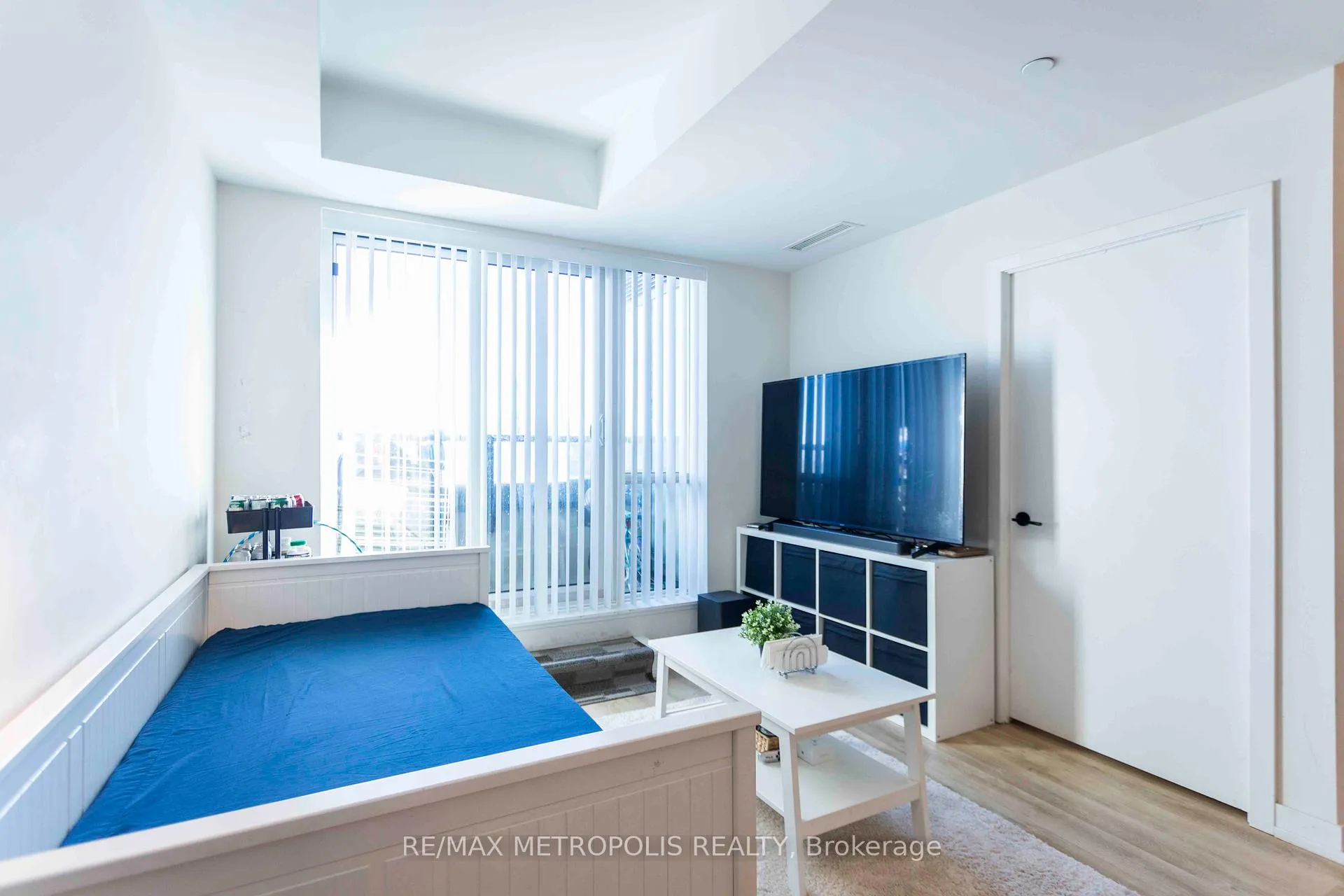 Photo 5 of Unit 308, 2300 St Clair Avenue W, Toronto, Junction Area — HOMEH