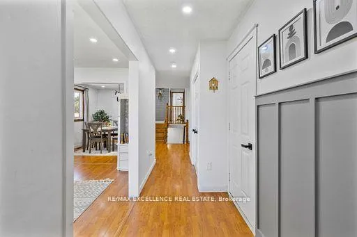 Photo 7 of 102 Juniper Drive, Hamilton, Stoney Creek — HOMEH