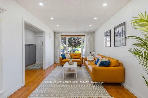 Photo 11 of 102 Juniper Drive, Hamilton, Stoney Creek — HOMEH