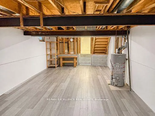 Photo 32 of 102 Juniper Drive, Hamilton, Stoney Creek — HOMEH