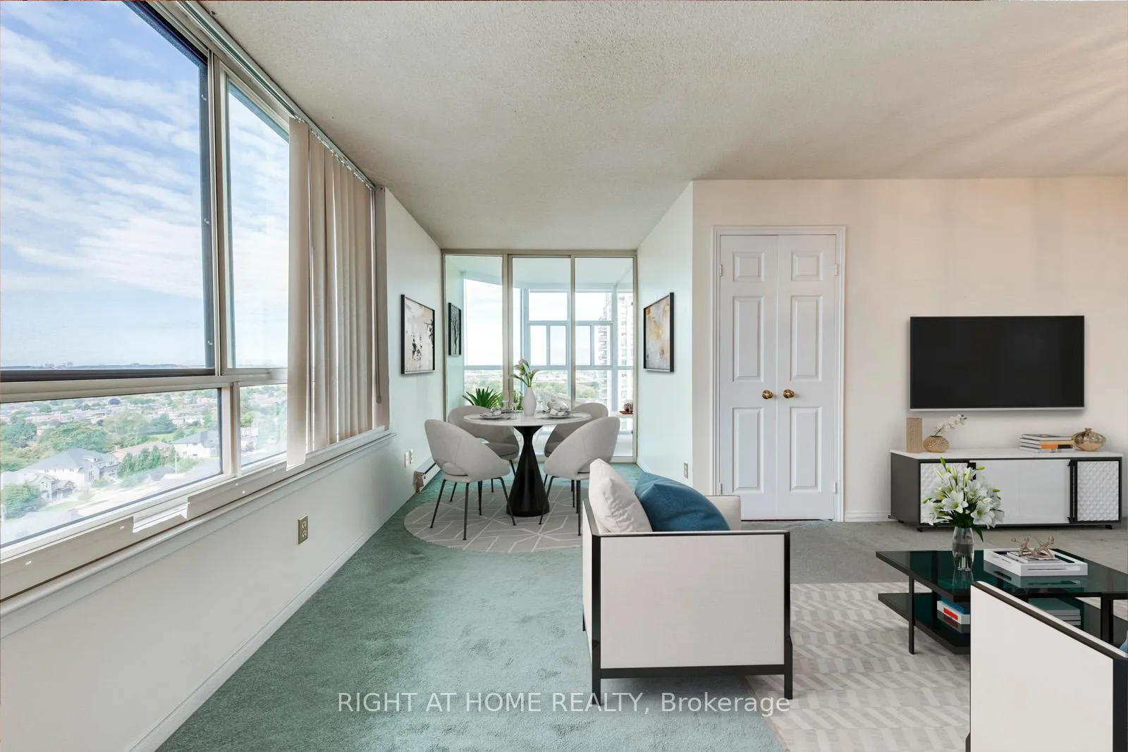 Photo 11 of Unit 1603, 1360 Rathburn Road E, Mississauga, Rathwood — HOMEH
