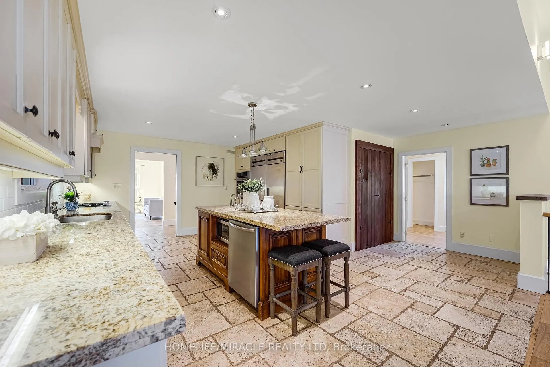 Photo 18 of 556389 Mulmur Melancthon Townline, Mulmur, Rural Mulmur — HOMEH