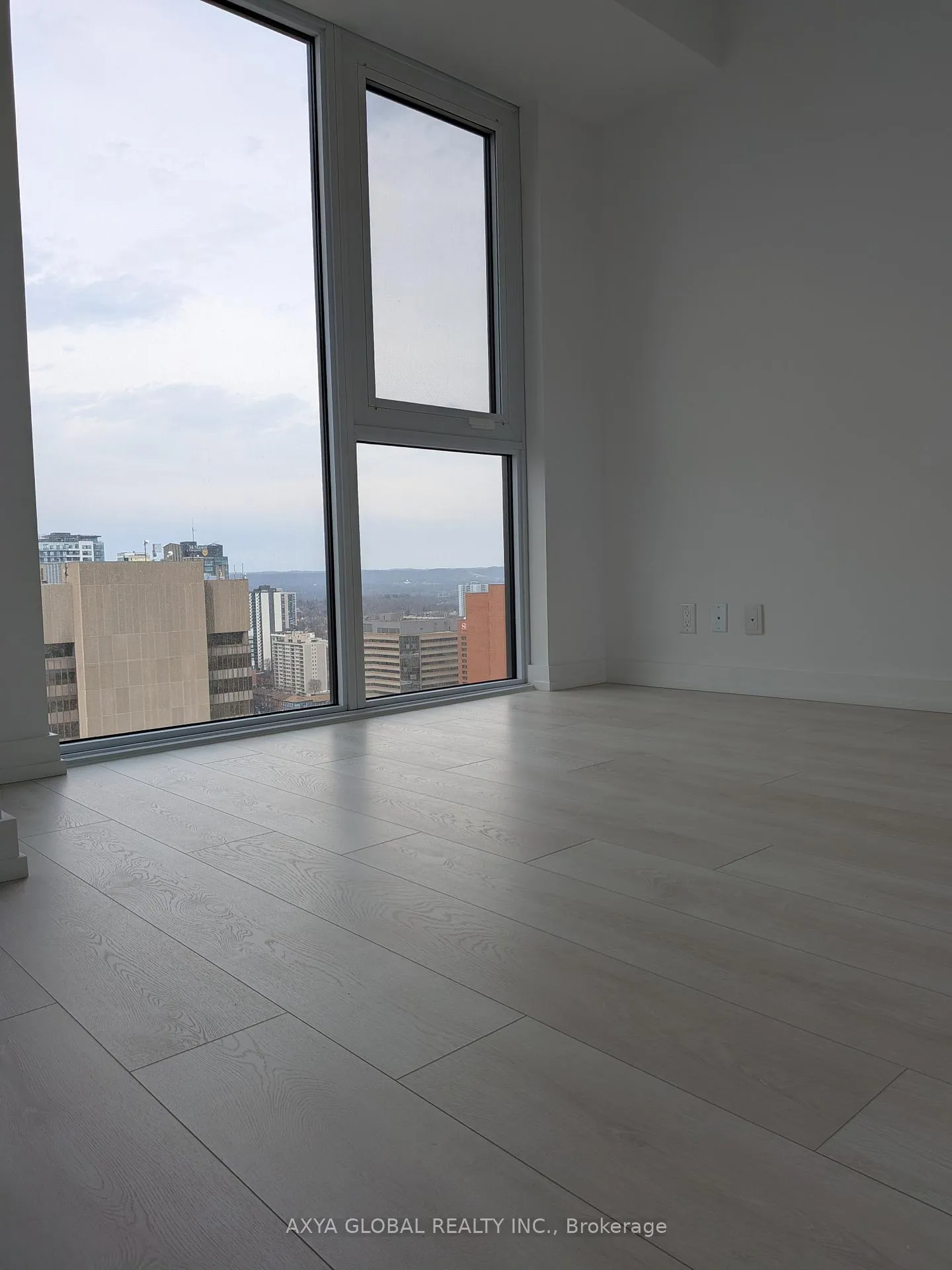 Photo 15 of Unit 2601, 75 James Street S, Hamilton, Corktown — HOMEH