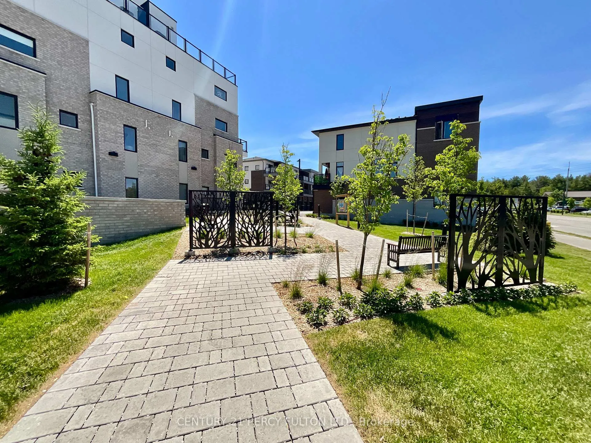 Photo 15 of Unit 201, 1695 Dersan Street, Pickering, Duffin Heights — HOMEH