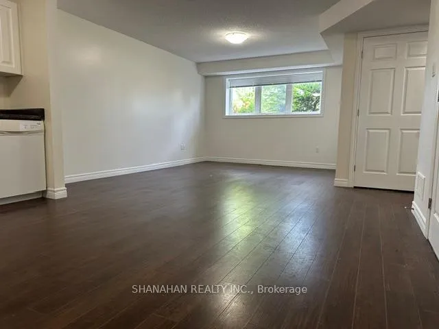 Photo 10 of 618 Scenic Drive, Warwick, Watford — HOMEH