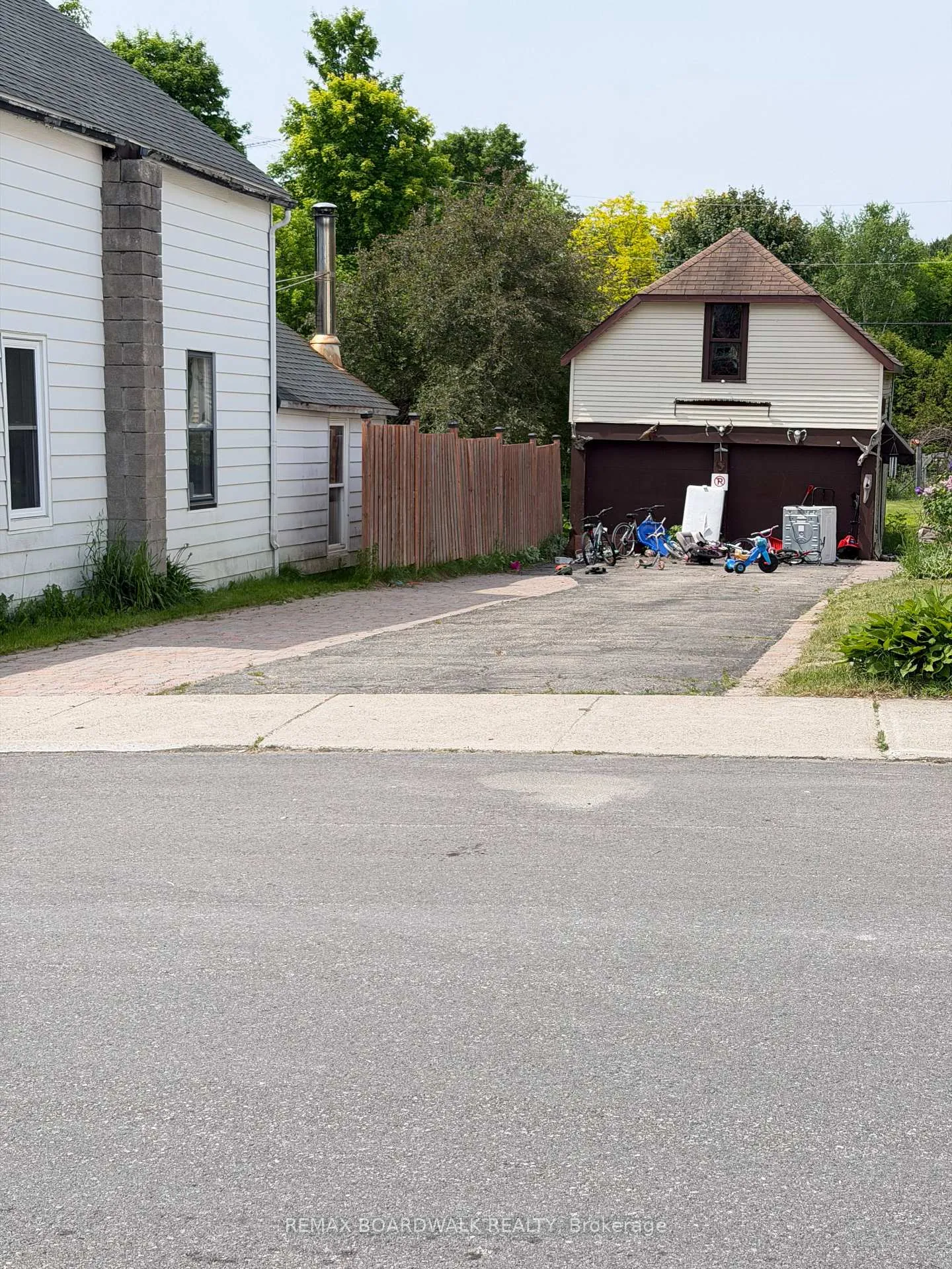 Photo 5 of 74 Princess Street, Lanark Highlands, Lanark Highlands (Lanark Village) — HOMEH