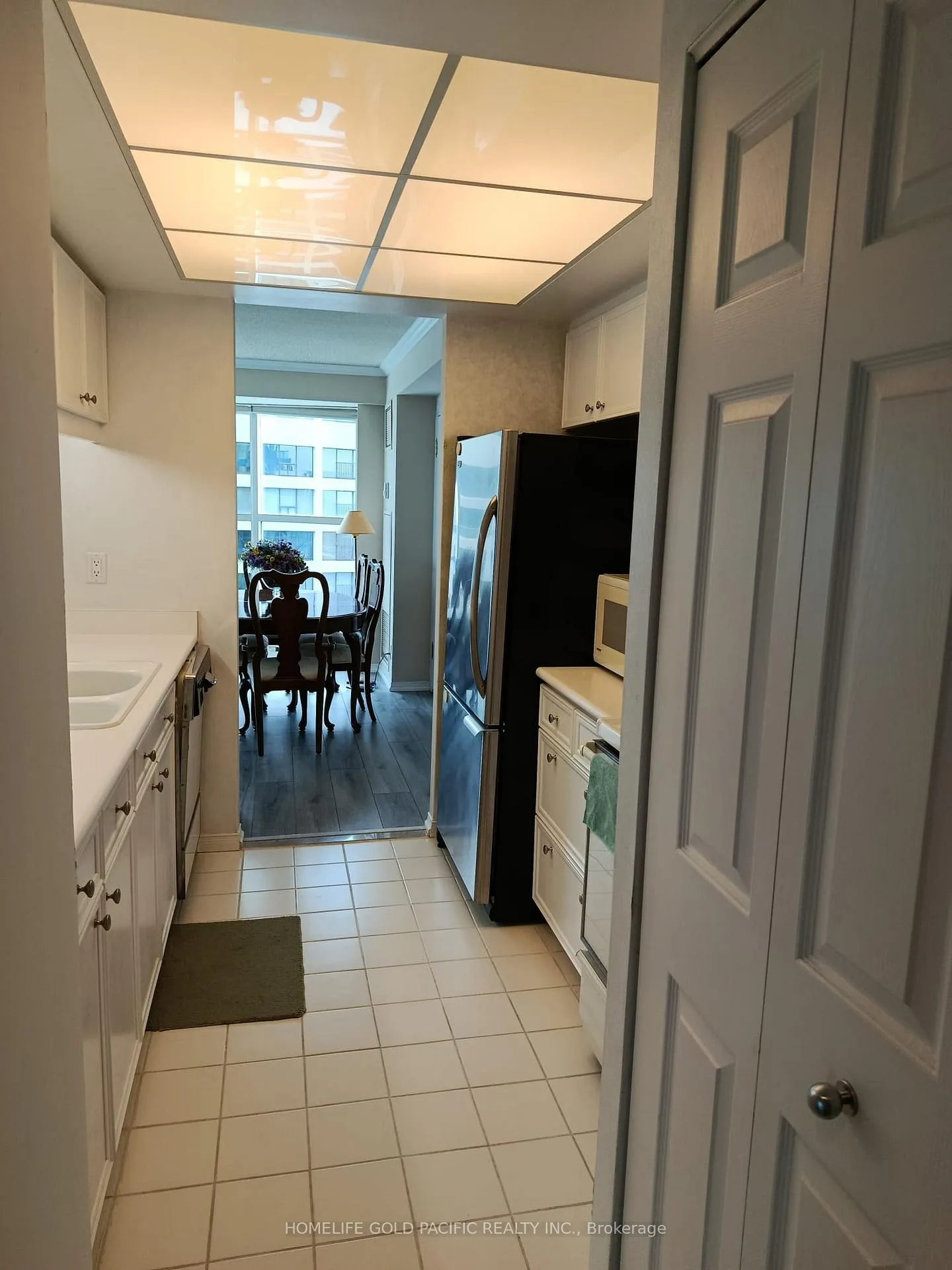 Photo 16 of Unit 3702, 77 Harbour Square, Toronto, Waterfront Communities — HOMEH