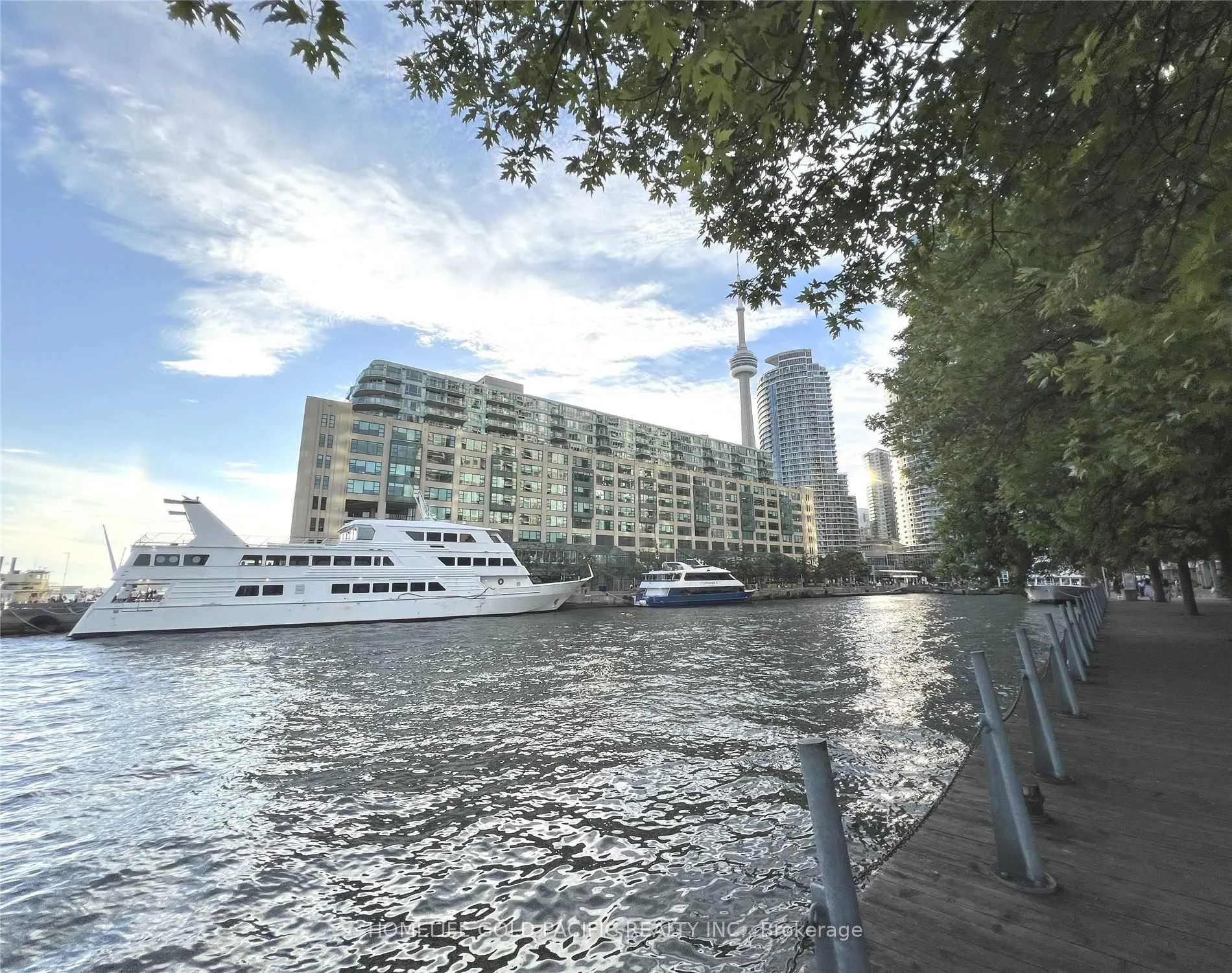 Photo 38 of Unit 3702, 77 Harbour Square, Toronto, Waterfront Communities — HOMEH