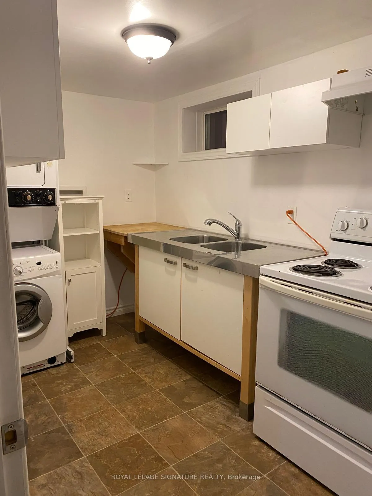 Photo 3 of 59 Penetang Street, Barrie, Codrington — HOMEH