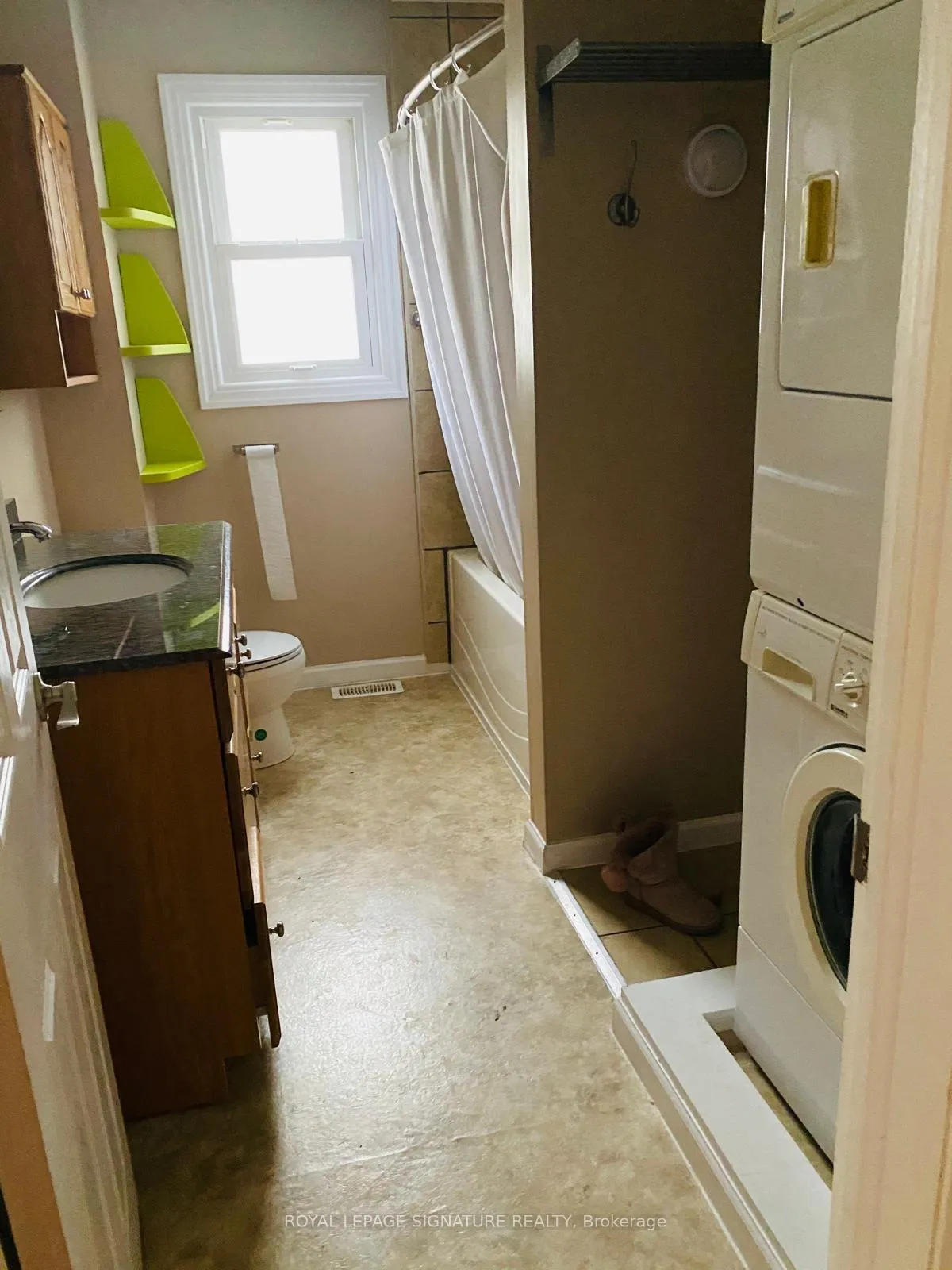 Photo 7 of 59 Penetang Street, Barrie, Codrington — HOMEH