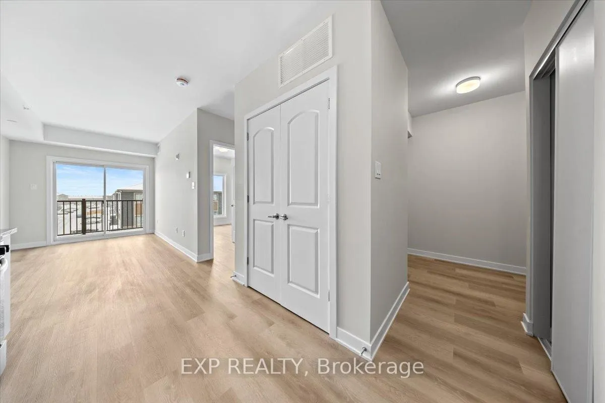 Photo 8 of Unit 209, 2376 Tenth Line, Ottawa, Avalon West — HOMEH