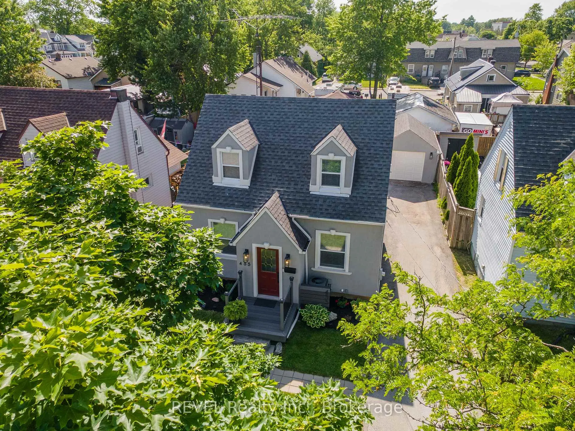 Photo 1 of 455 Wallace Avenue N, Welland, Welland Downtown — HOMEH