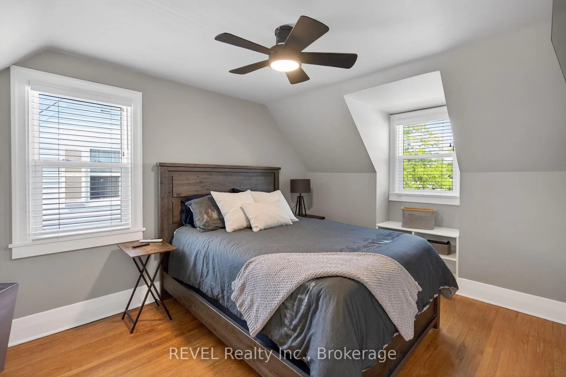 Photo 19 of 455 Wallace Avenue N, Welland, Welland Downtown — HOMEH