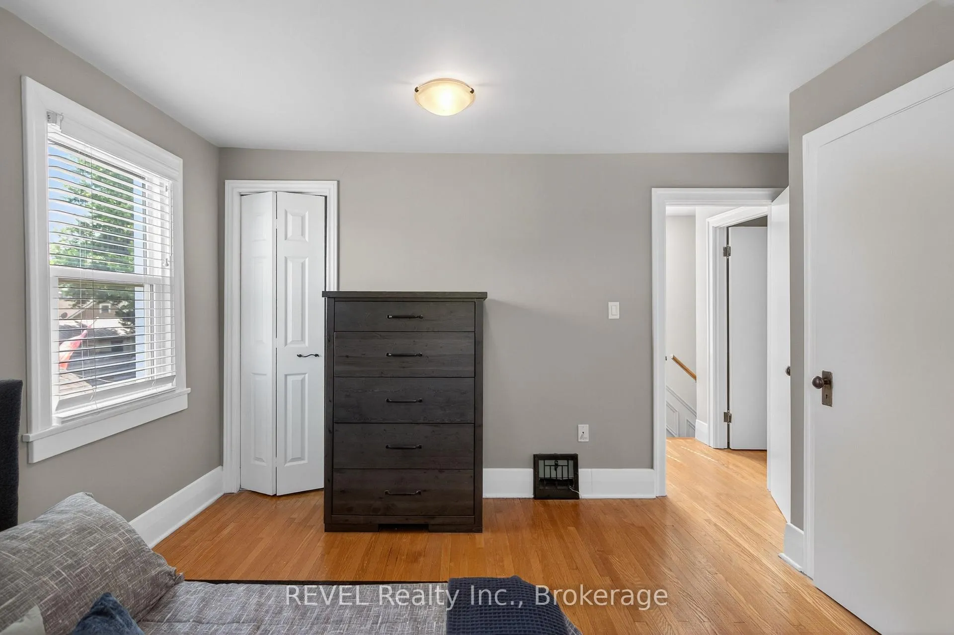Photo 21 of 455 Wallace Avenue N, Welland, Welland Downtown — HOMEH