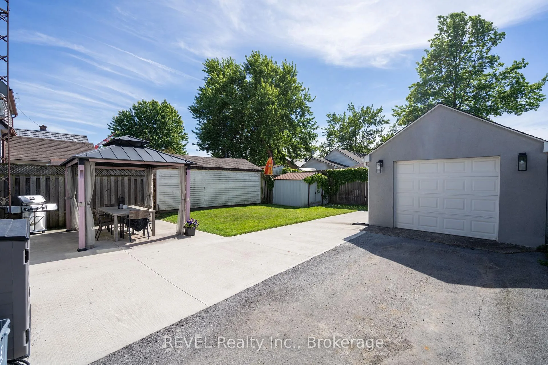 Photo 30 of 455 Wallace Avenue N, Welland, Welland Downtown — HOMEH