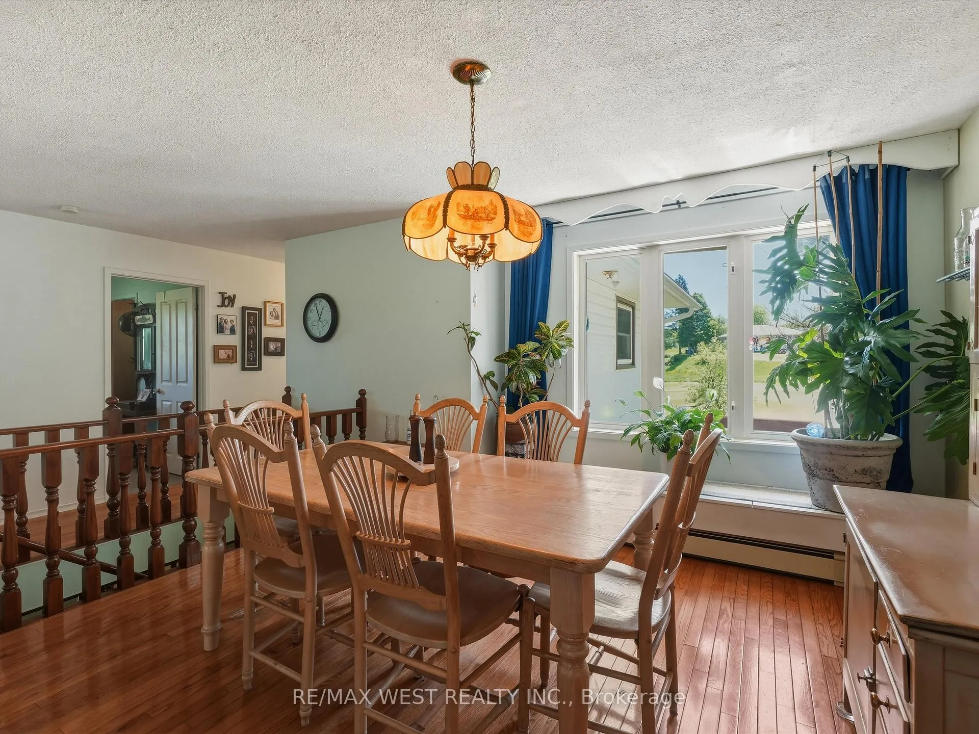 Photo 9 of 236 Queen Street, Burk's Falls — HOMEH