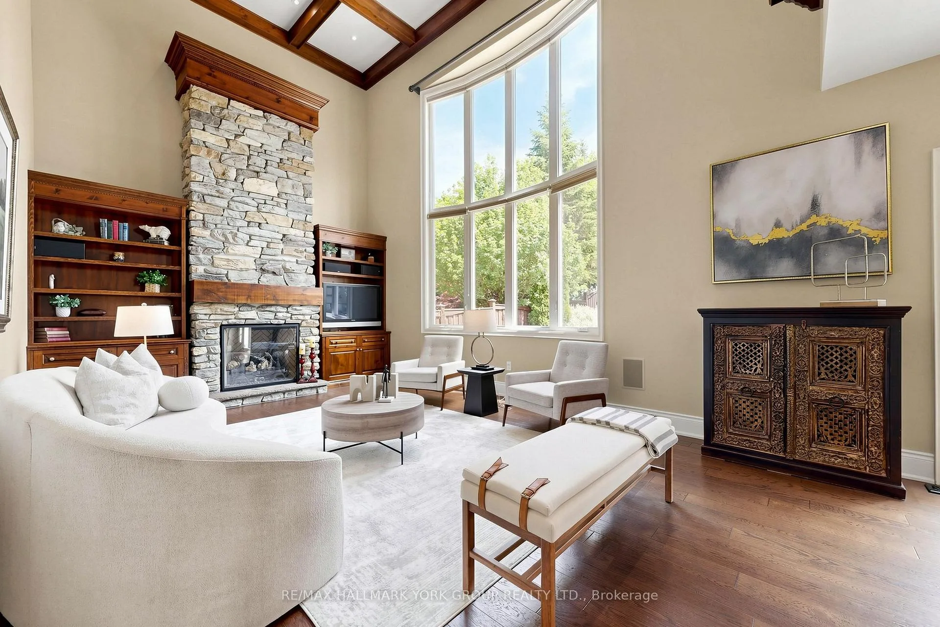 Photo 8 of 63 Willis Drive, Aurora, Aurora Highlands — HOMEH