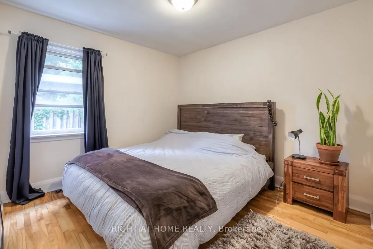 Photo 12 of 64 Royal York Road, Etobicoke, Mimico — HOMEH