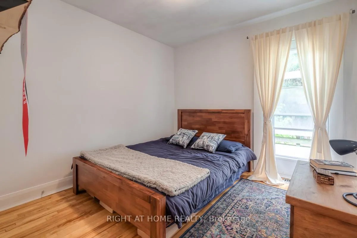 Photo 14 of 64 Royal York Road, Etobicoke, Mimico — HOMEH