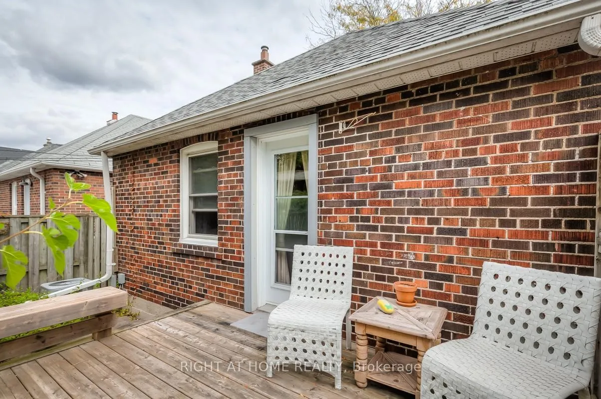 Photo 26 of 64 Royal York Road, Etobicoke, Mimico — HOMEH