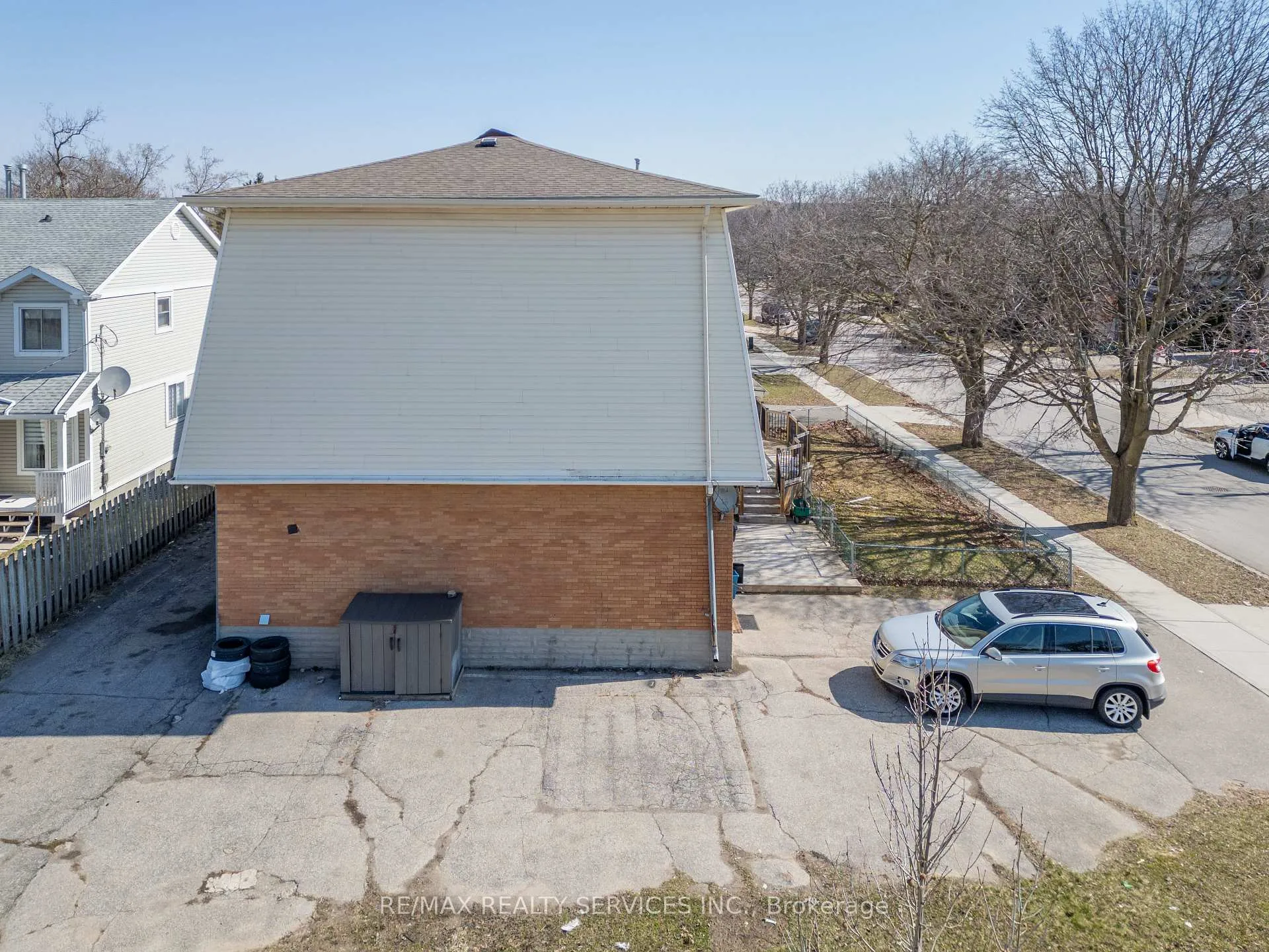 Photo 21 of 72 Florence Avenue, Kitchener, Centreville Chicopee — HOMEH