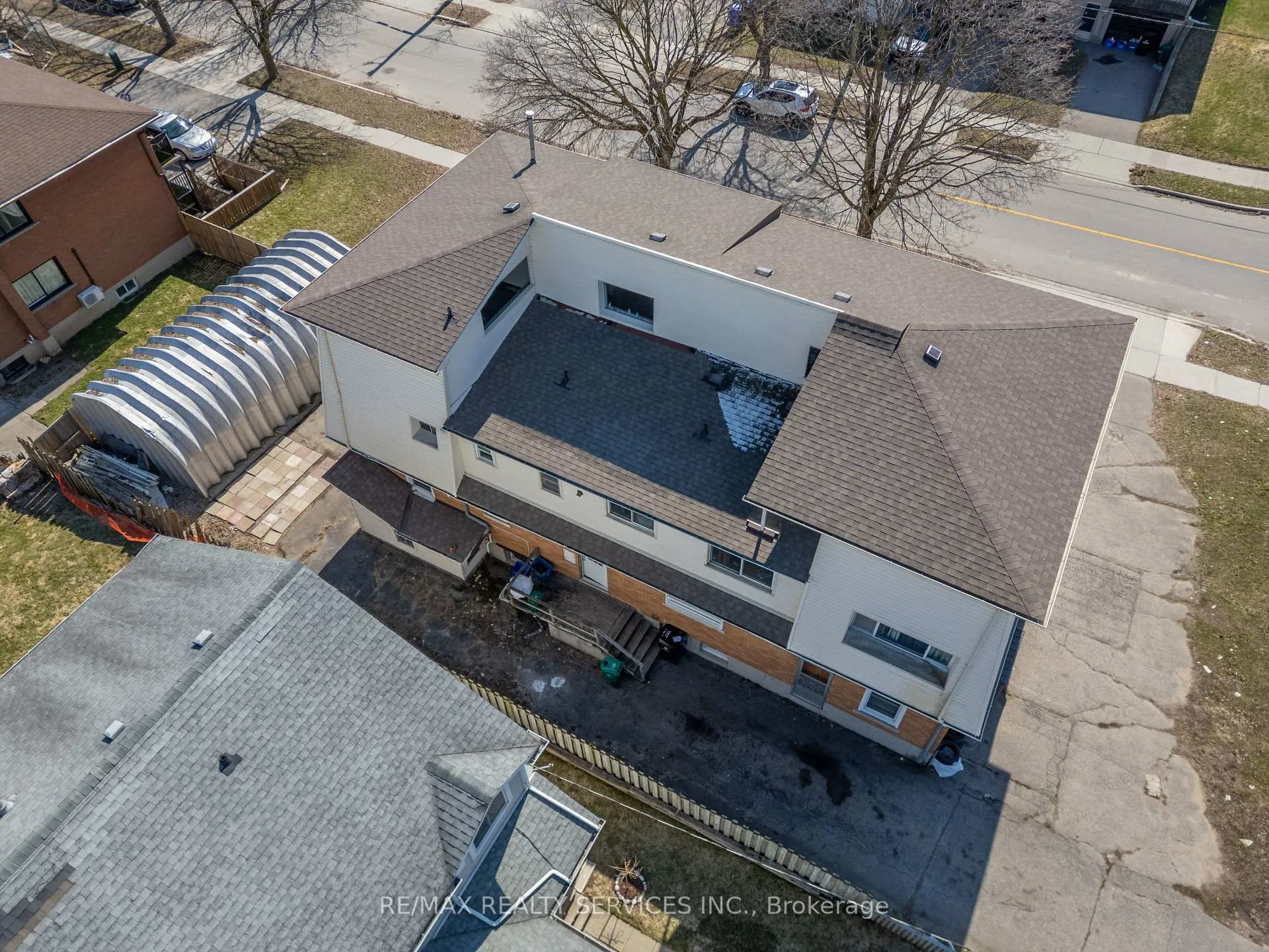 Photo 24 of 72 Florence Avenue, Kitchener, Centreville Chicopee — HOMEH