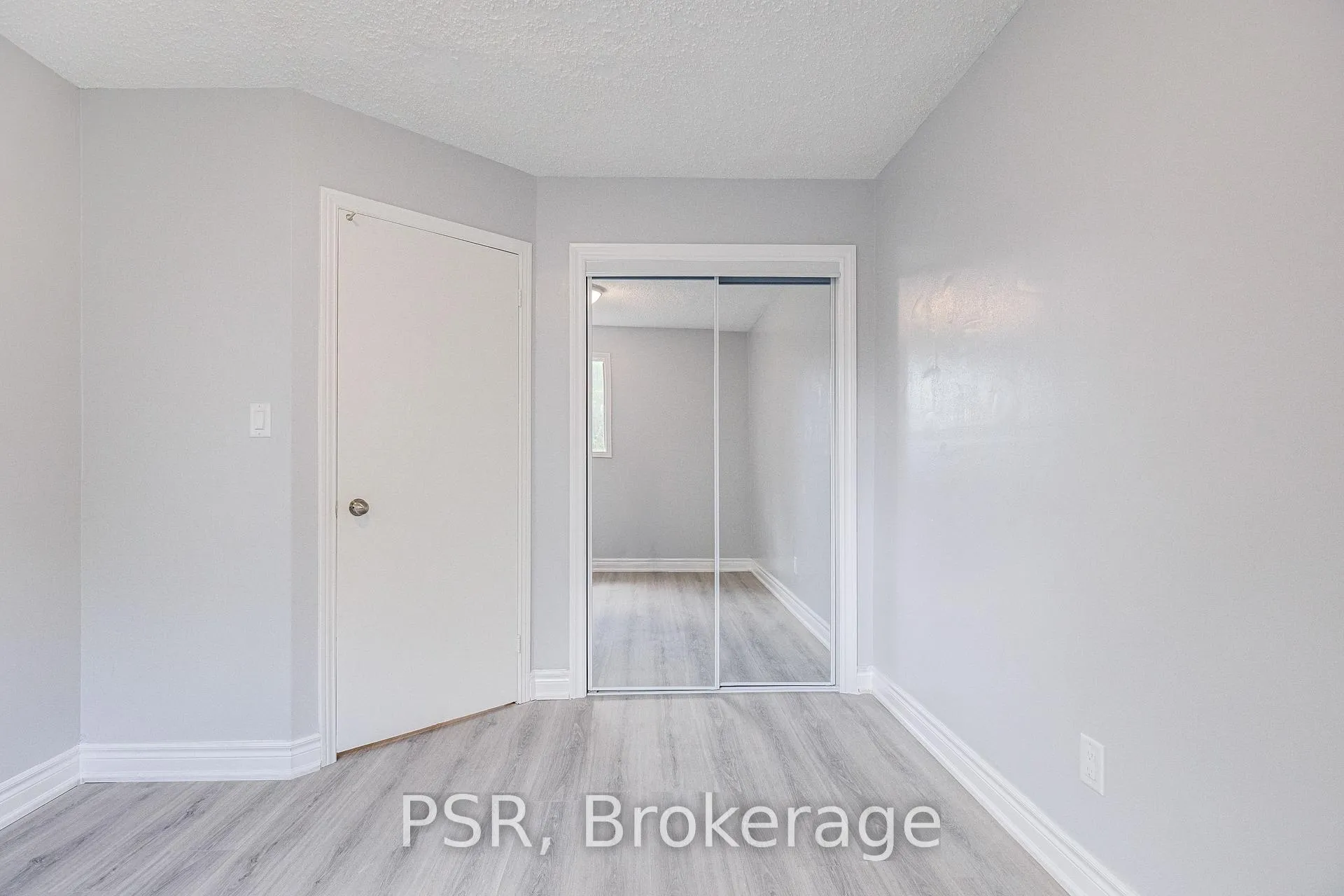 Photo 36 of 166 Adele Crescent, Oshawa, McLaughlin — HOMEH