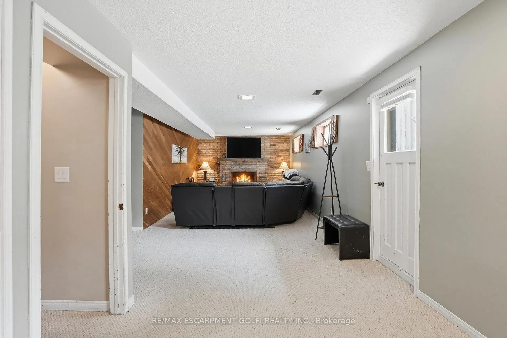 Photo 28 of 2 Loring Crescent, Hamilton, Stoney Creek — HOMEH