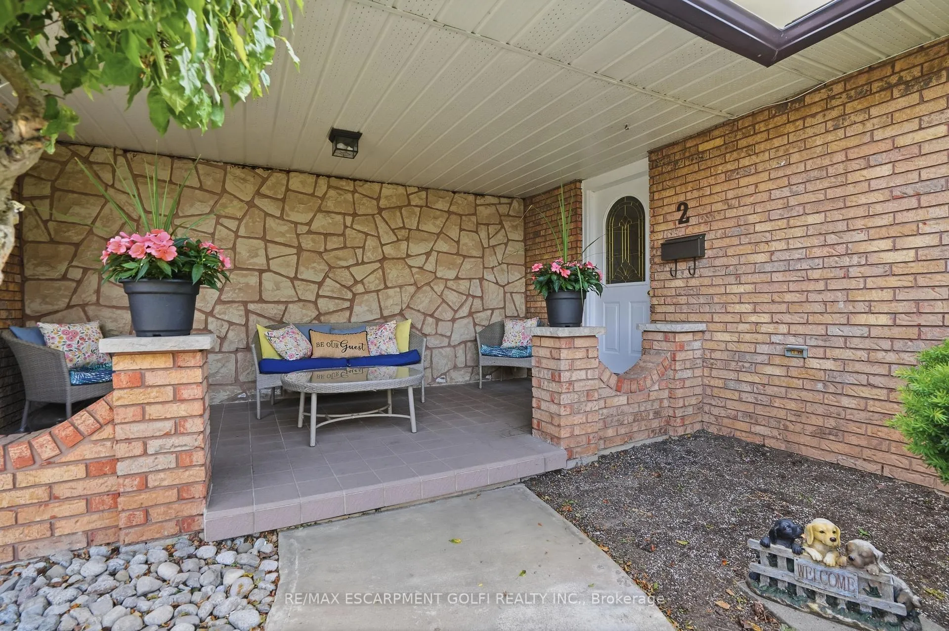 Photo 38 of 2 Loring Crescent, Hamilton, Stoney Creek — HOMEH