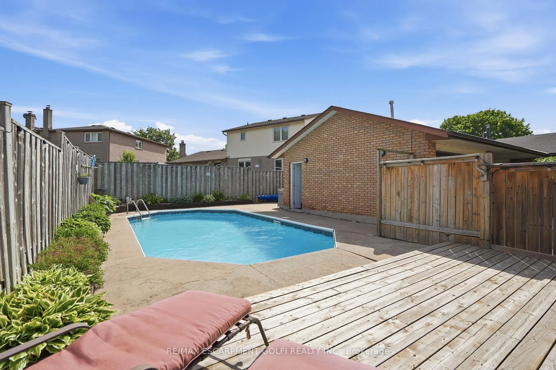 Photo 43 of 2 Loring Crescent, Hamilton, Stoney Creek — HOMEH
