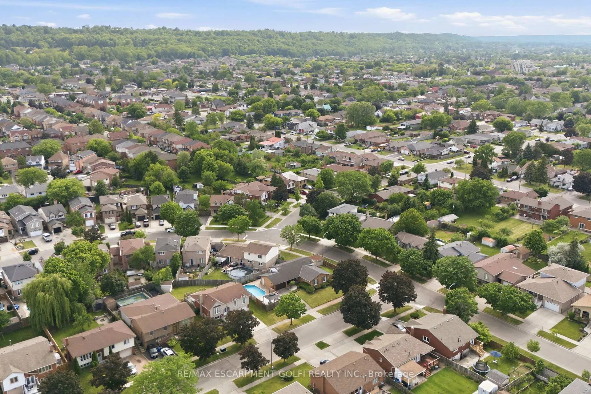 Photo 50 of 2 Loring Crescent, Hamilton, Stoney Creek — HOMEH