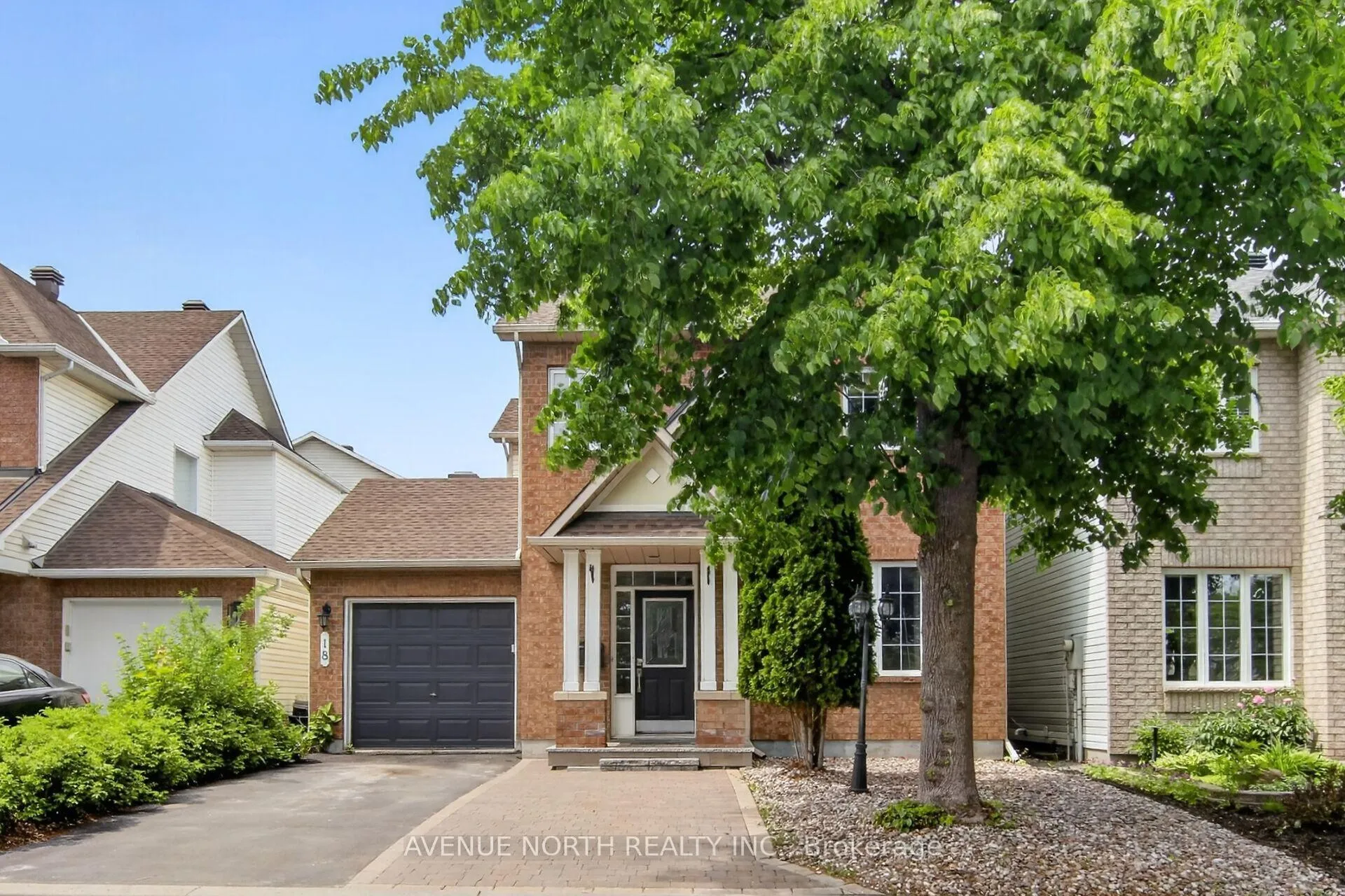 Photo 1 of 18 Castlemore Street, Ottawa, Barrhaven East — HOMEH