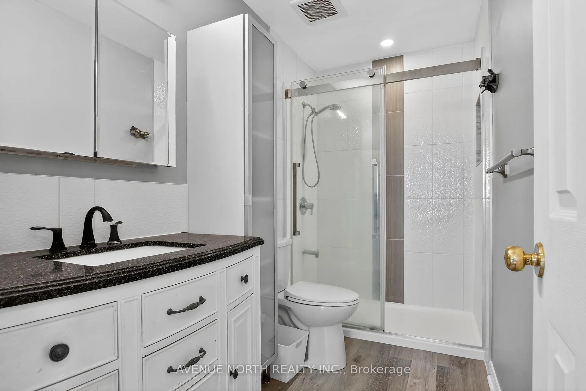 Photo 19 of 18 Castlemore Street, Ottawa, Barrhaven East — HOMEH