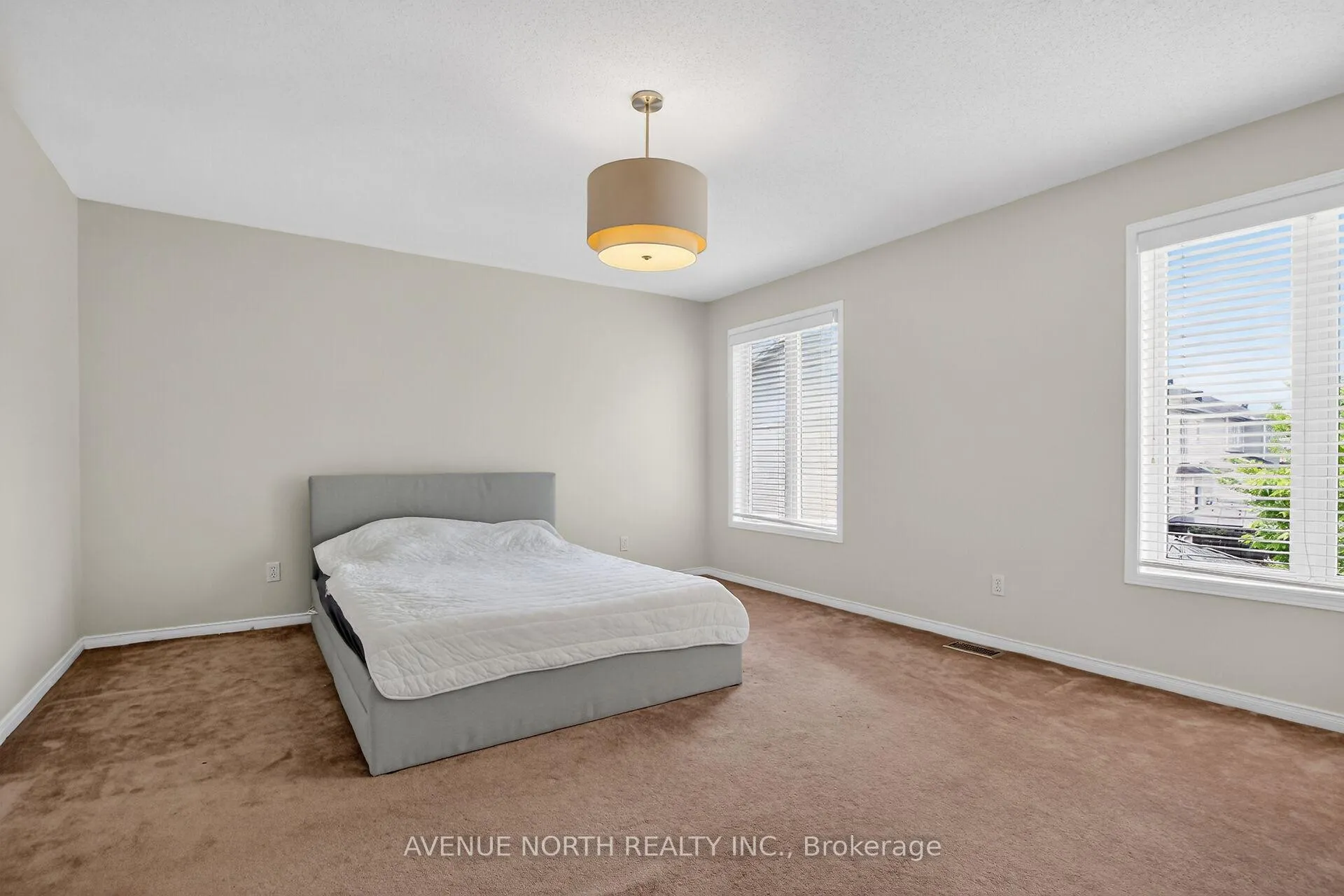 Photo 21 of 18 Castlemore Street, Ottawa, Barrhaven East — HOMEH