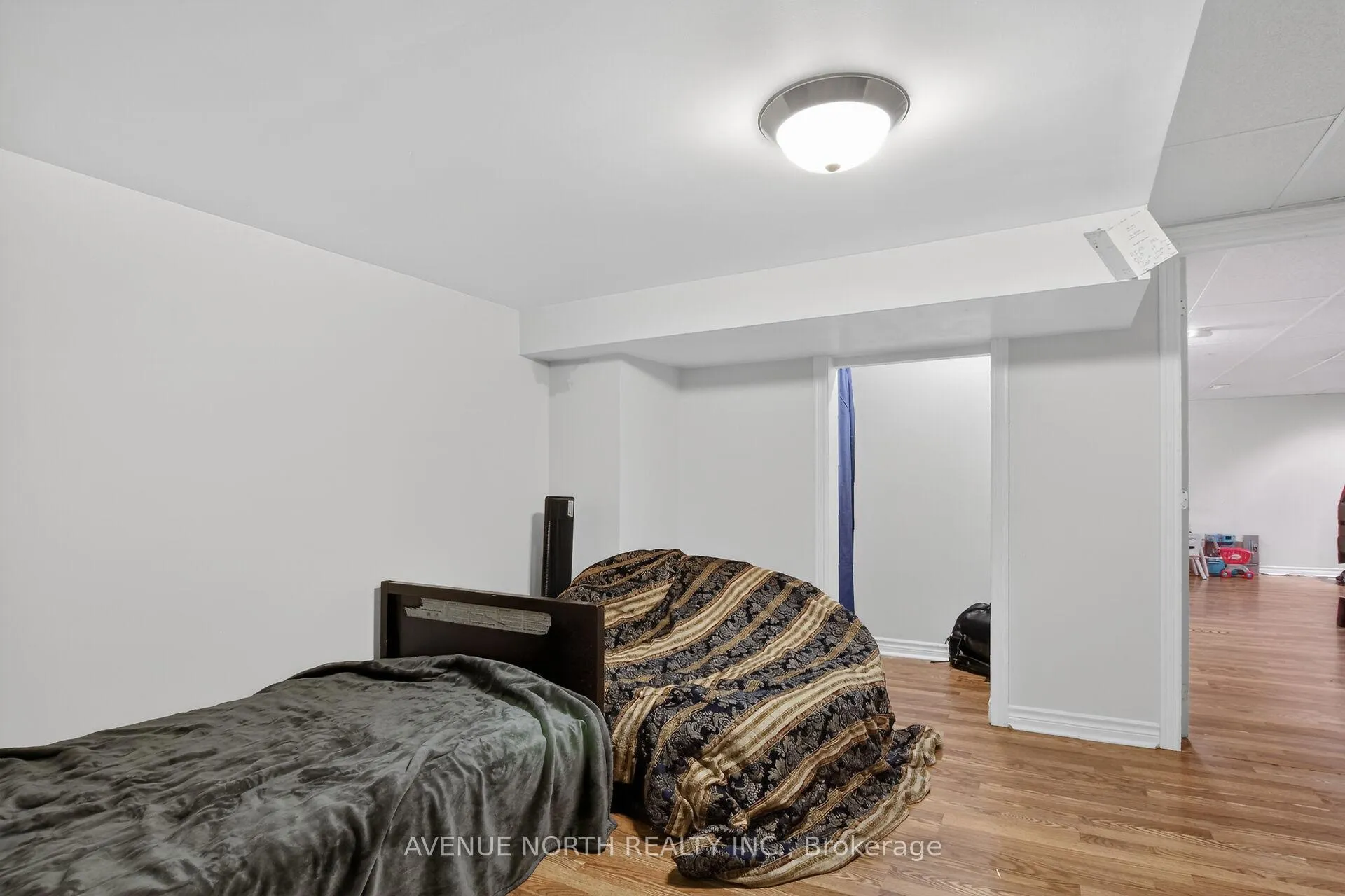 Photo 33 of 18 Castlemore Street, Ottawa, Barrhaven East — HOMEH