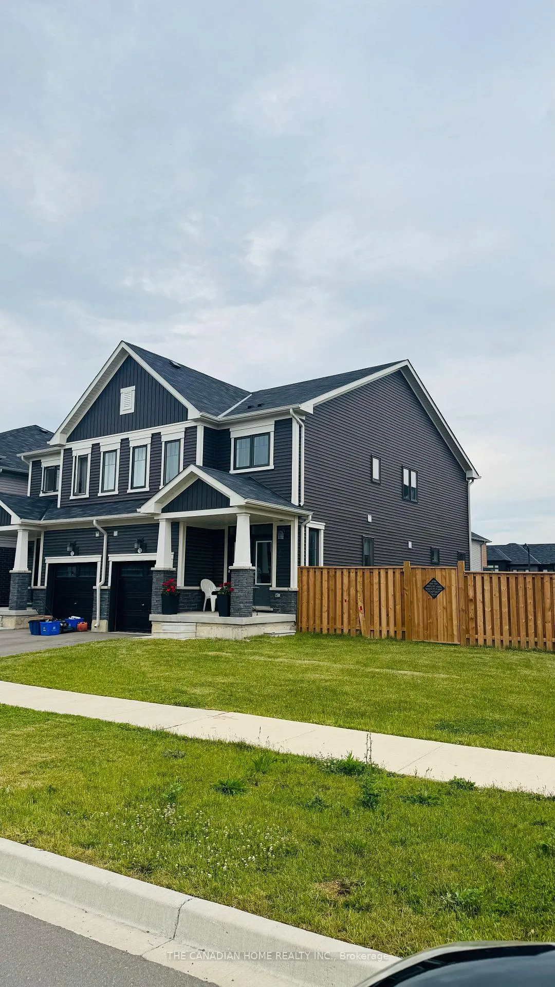 Front of 10 Ellis Avenue