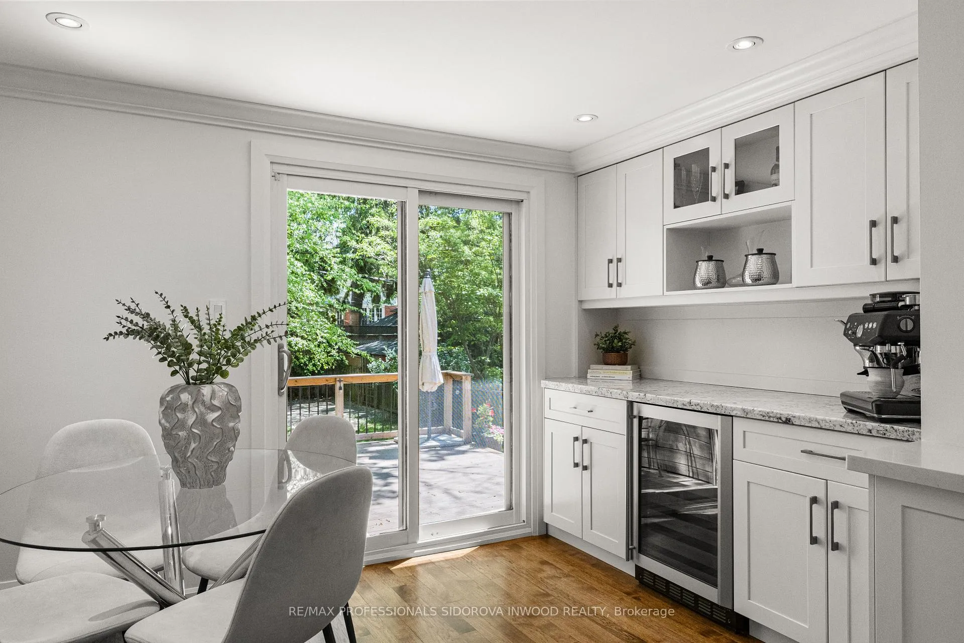 Photo 17 of 17 Lincoln Avenue, Toronto, Runnymede-Bloor West Village — HOMEH
