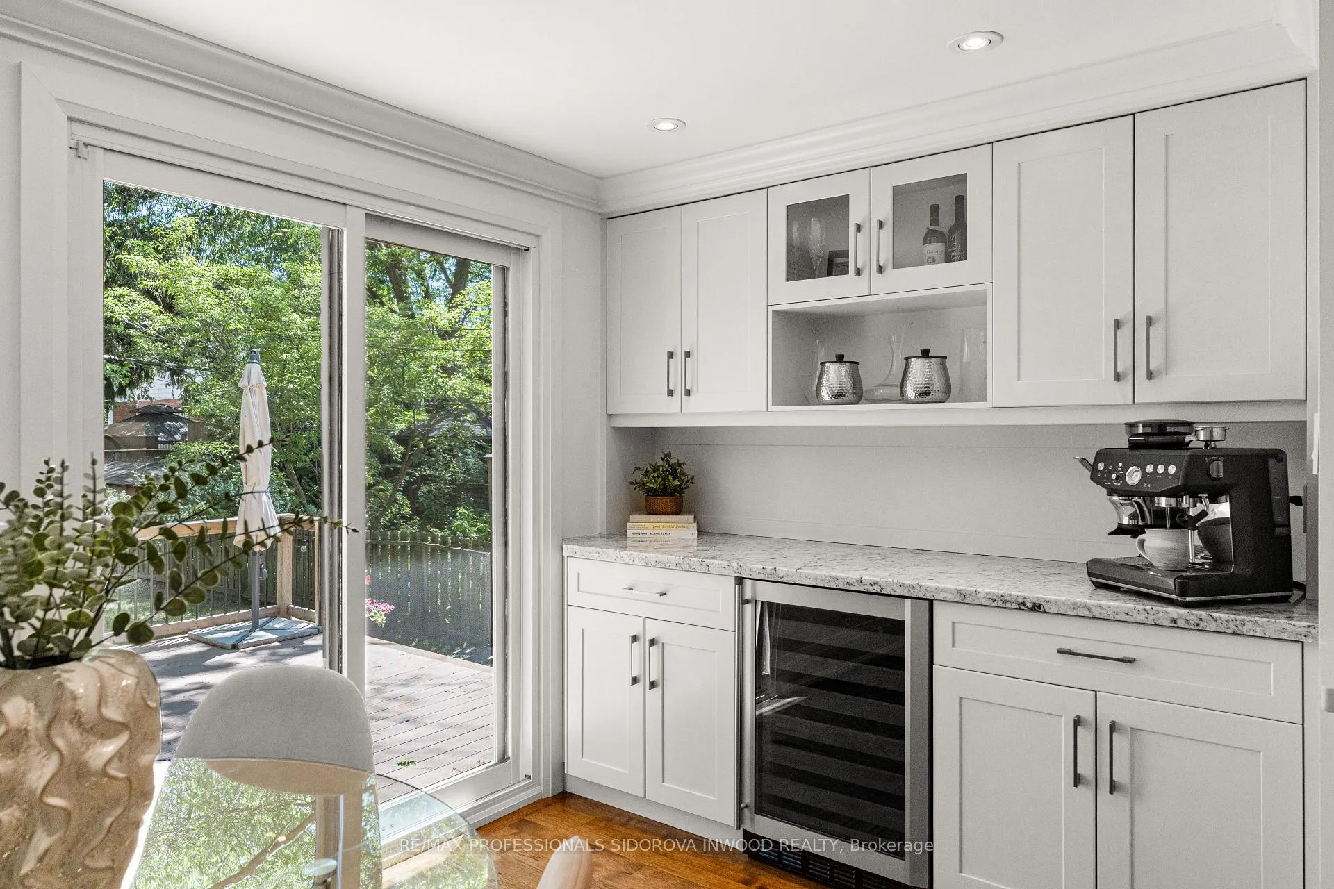 Photo 20 of 17 Lincoln Avenue, Toronto, Runnymede-Bloor West Village — HOMEH