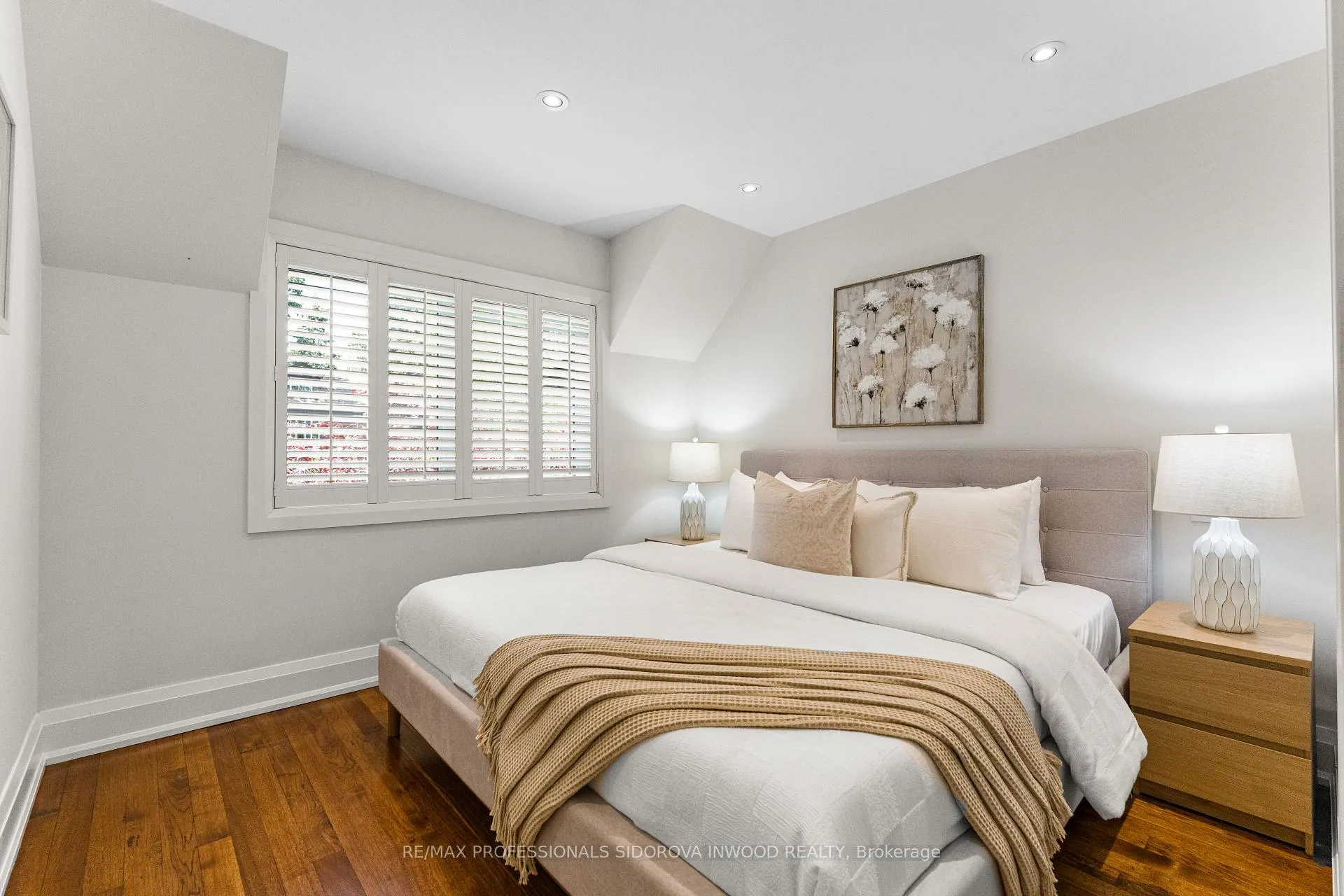 Photo 26 of 17 Lincoln Avenue, Toronto, Runnymede-Bloor West Village — HOMEH