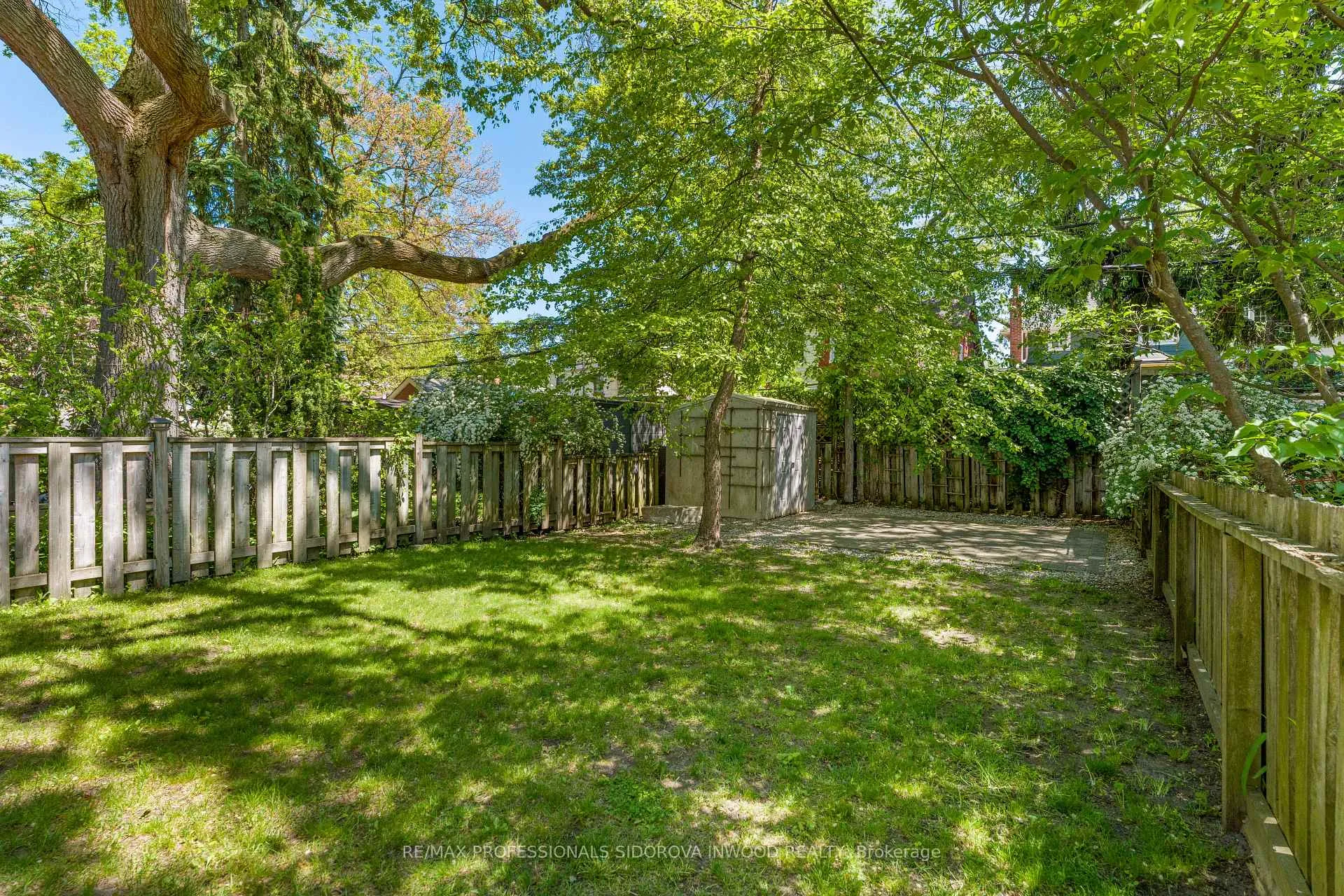 Photo 43 of 17 Lincoln Avenue, Toronto, Runnymede-Bloor West Village — HOMEH