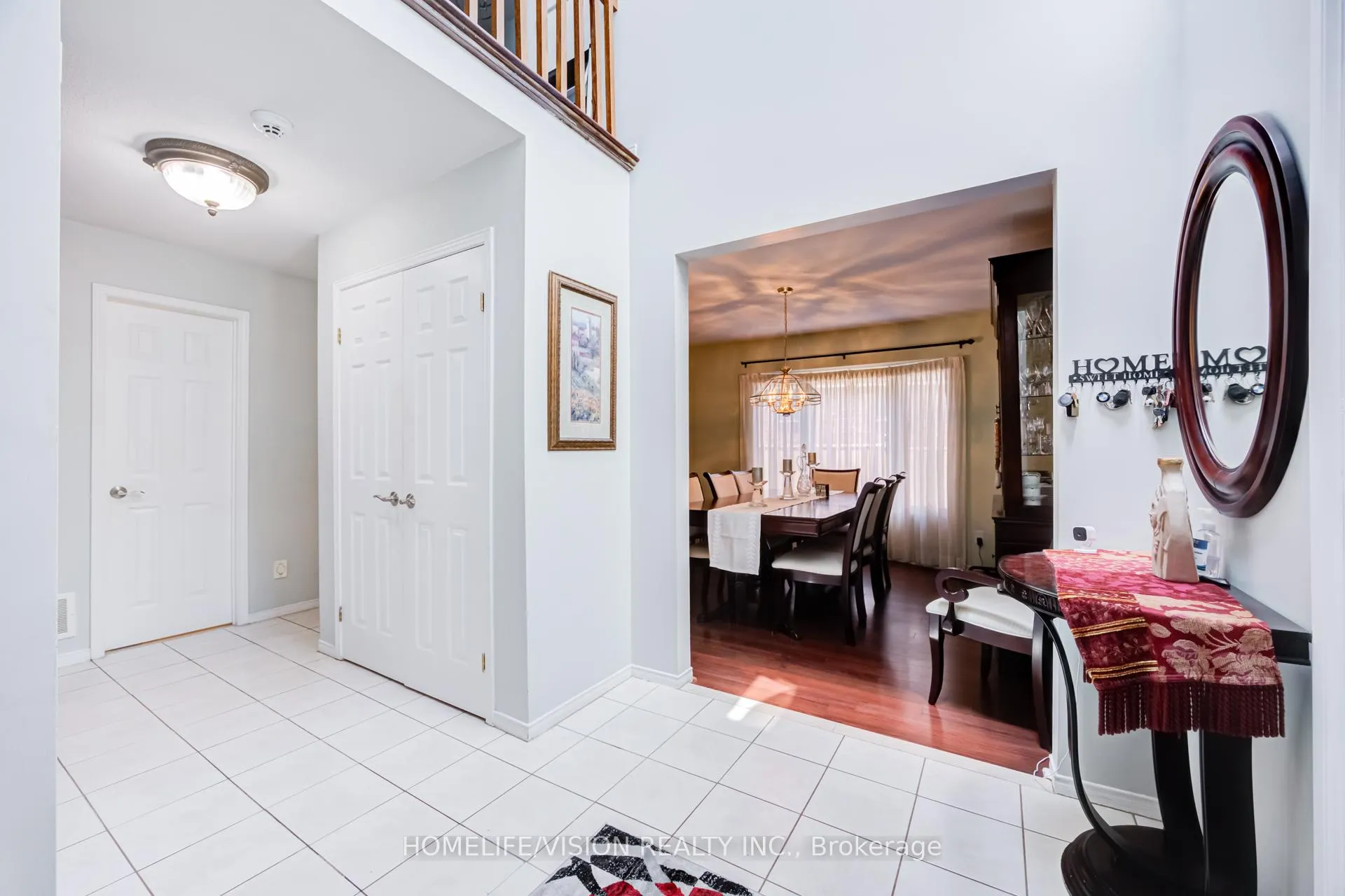Photo 5 of 1206 Fieldstone Circle, Pickering, Liverpool — HOMEH