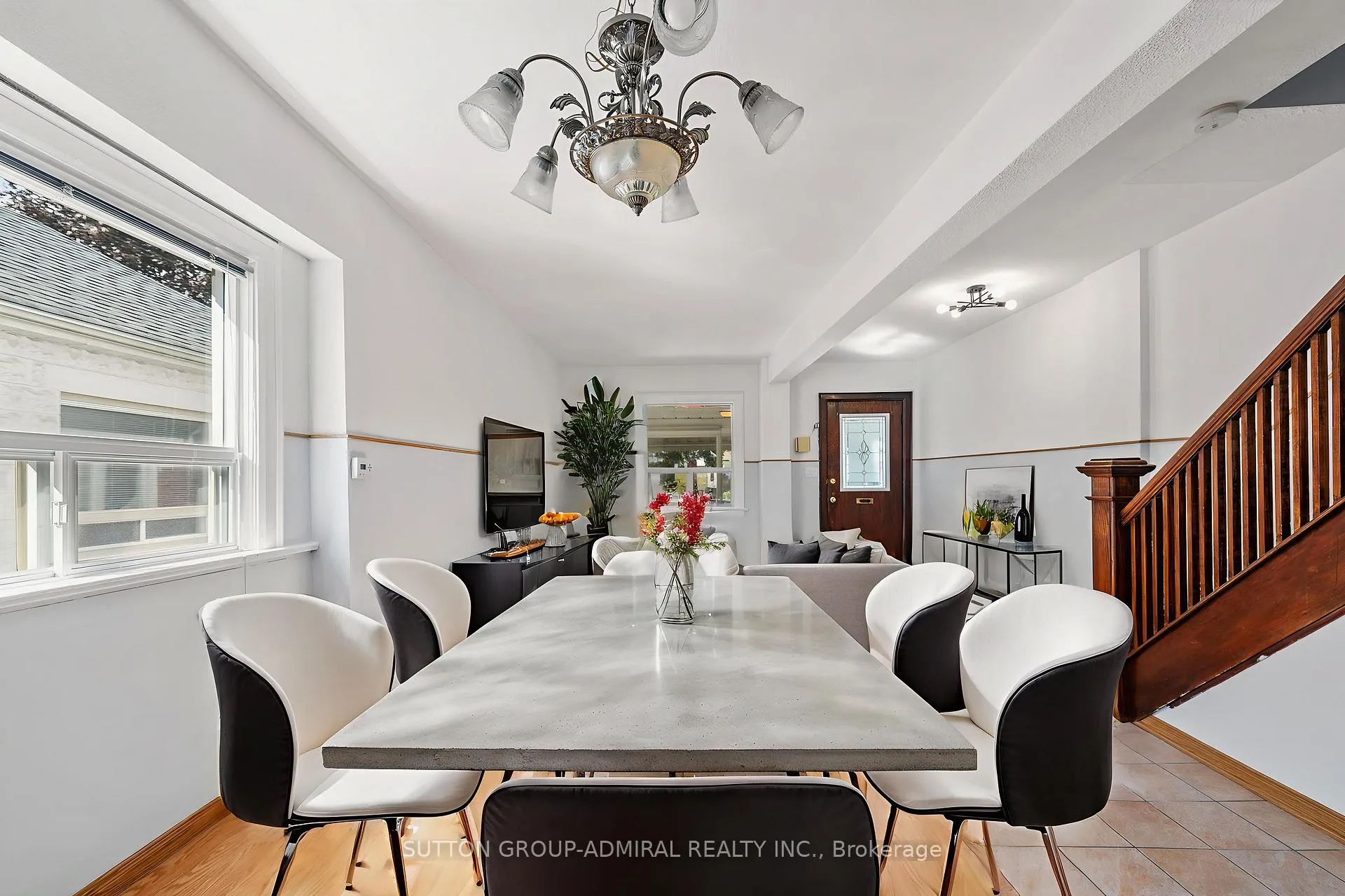 Photo 2 of 87 Pritchard Avenue, Toronto, Rockcliffe-Smythe — HOMEH