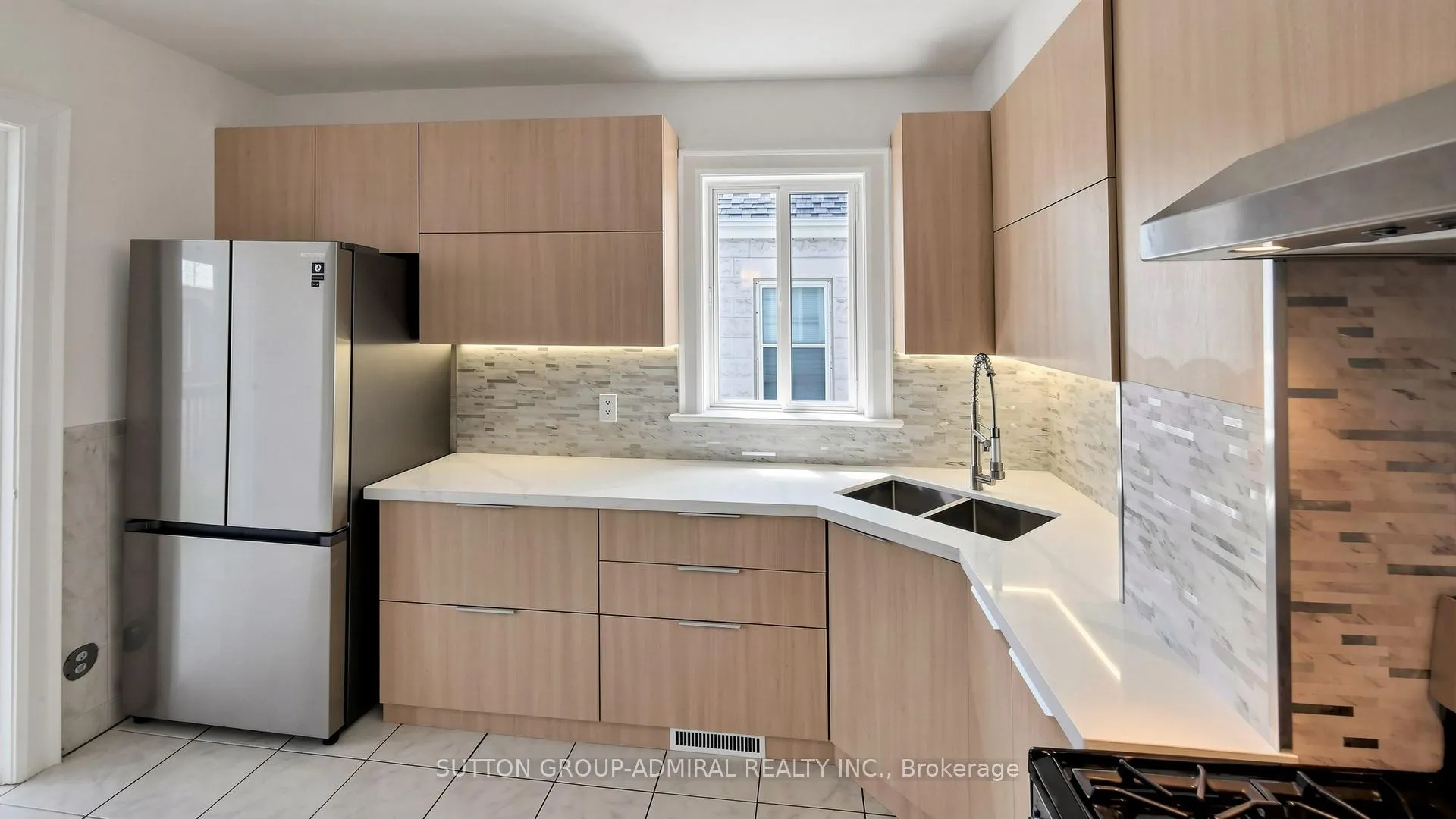 Photo 6 of 87 Pritchard Avenue, Toronto, Rockcliffe-Smythe — HOMEH