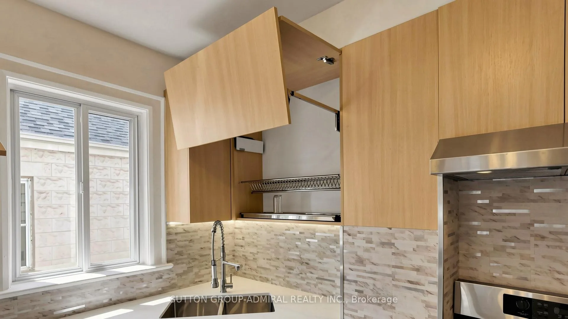 Photo 7 of 87 Pritchard Avenue, Toronto, Rockcliffe-Smythe — HOMEH