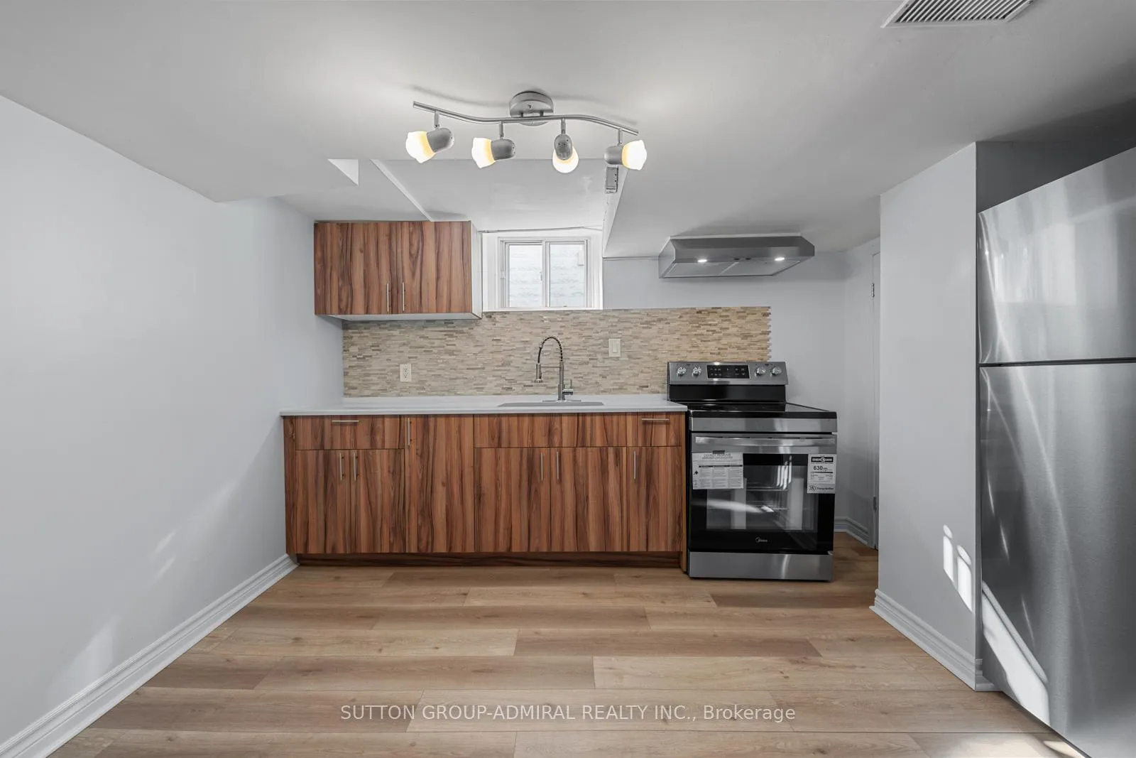 Photo 25 of 87 Pritchard Avenue, Toronto, Rockcliffe-Smythe — HOMEH