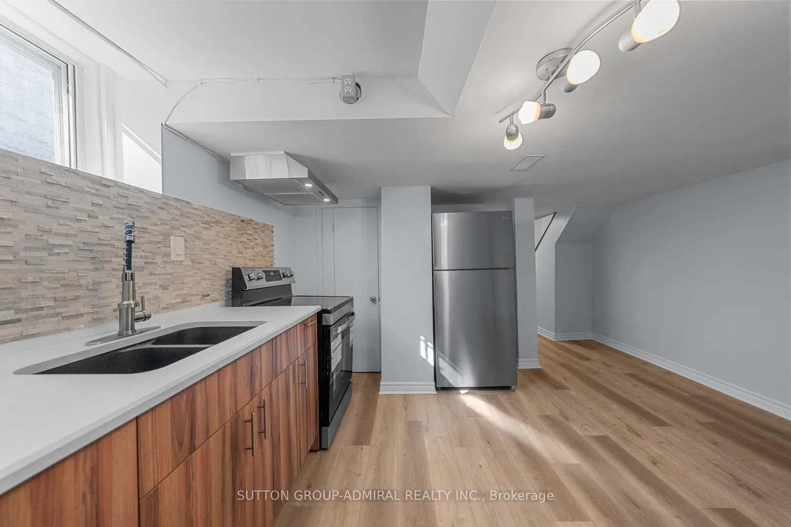 Photo 26 of 87 Pritchard Avenue, Toronto, Rockcliffe-Smythe — HOMEH