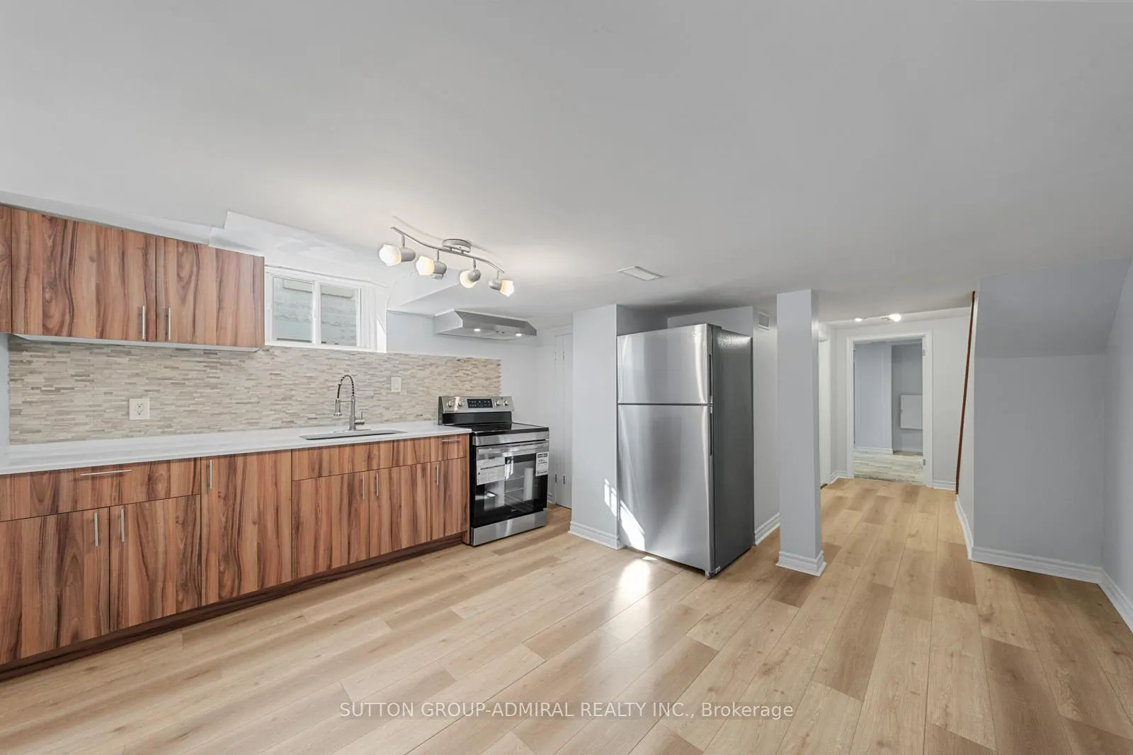 Photo 27 of 87 Pritchard Avenue, Toronto, Rockcliffe-Smythe — HOMEH