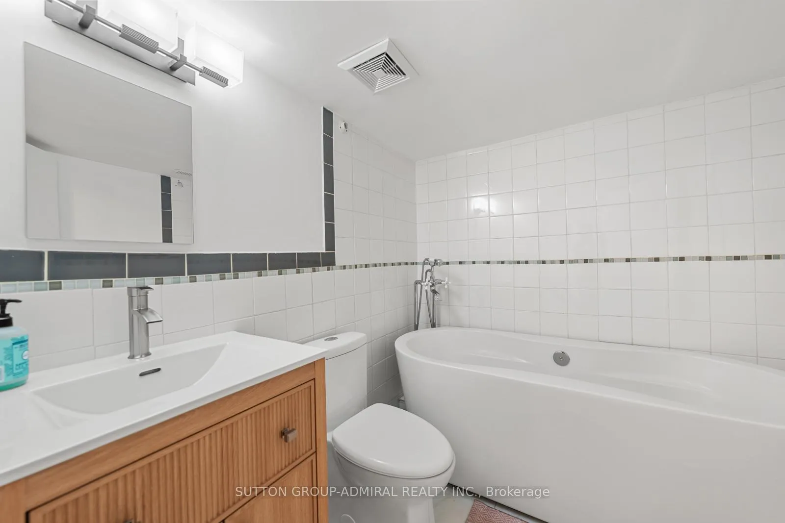 Photo 29 of 87 Pritchard Avenue, Toronto, Rockcliffe-Smythe — HOMEH