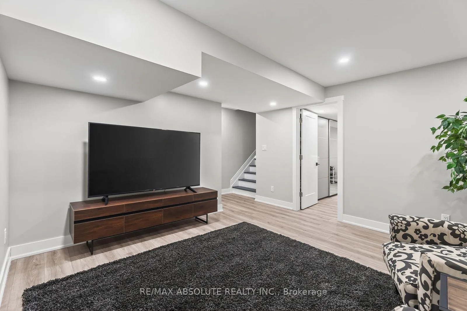 Photo 29 of 1008 Manege Street, Ottawa, Stittsville (South) — HOMEH