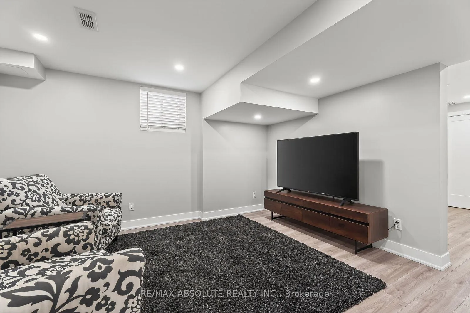 Photo 30 of 1008 Manege Street, Ottawa, Stittsville (South) — HOMEH